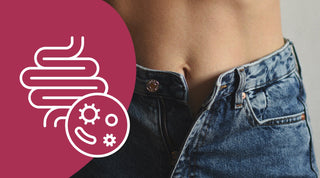 Bauch mit geöffneter Jeanshose neben der Zeichnung eines Darms