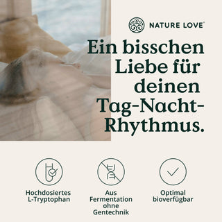 Eine Frau schläft friedlich in einem Bett mit der Aufschrift „Nature Love“, umgeben von der beruhigenden Essenz der Kapsel L-Tryptophan Kapseln und verstärkter Entspannung durch Nature Love.