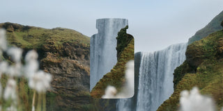 Eine Flasche mit Wasserfall.