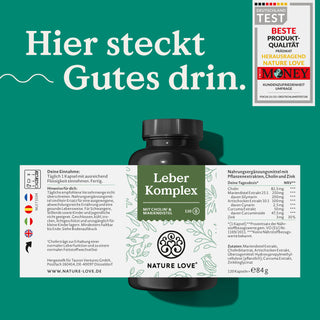 Eine Flasche Nature Love Leber Komplex Kapseln auf grünem Hintergrund.