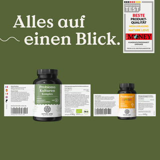 Nature Love Probiona – Flaschen des Familien-Sets mit Etiketten auf grünem Hintergrund. Text: „Alles auf einen Blick.“ sowie ein Auszeichnungsabzeichen.