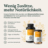 Zwei Flaschen Nature Love Vitamin C - Family-Set sind mit dem Hinweis versehen, dass sie frei von Gluten, Laktose, tierischen Bestandteilen, Süßungsmitteln, Farbstoffen, Füllstoffen, Antioxidantien und GVO sind.