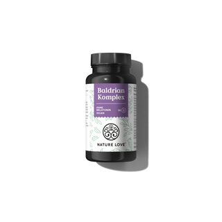 Eine schwarze Flasche NATURE LOVE Baldrian Komplex mit weißem und lilafarbenem Blattmuster, mit der Aufschrift "vegan" und mit 90 Kapseln.