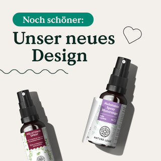 Zwei Flaschen Melatoninspray von Nature Love im neuen Design.