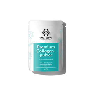 Ein weißer und türkisfarbener Beutel mit der Aufschrift „Nature Love Premium Collagenpulver“ steht aufrecht vor einem weißen Hintergrund und unterstreicht damit seinen Gehalt an bioaktivem Kollagenhydrolysat, das für höchste Qualität steht.