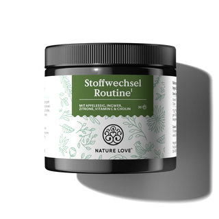 Ein schwarzer Tiegel mit der Aufschrift "Stoffwechsel Routine Pulver" von Nature Love, mit grünem und weißem Blumendesign. Das deutsche Etikett hebt wichtige Inhaltsstoffe wie Apfelessig und Cholin zur Unterstützung des Stoffwechsels hervor.
