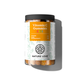 Eine Dose Nature Love Vitamin C Gummies mit 120 veganen, zuckerfreien Gummibärchen mit Zitronengeschmack und hohem Fruchtanteil ist vor einem schlichten weißen Hintergrund abgebildet.